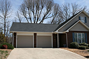 Troubleshooting a Garage Door that Keeps Reversing